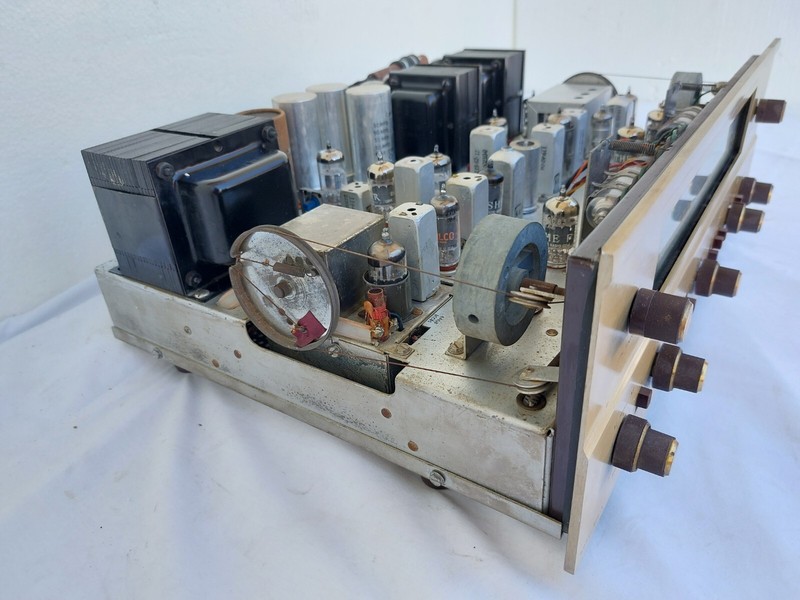 Vintage Fisher 800B Stereo Receiver in Very Good condition - all original gallery