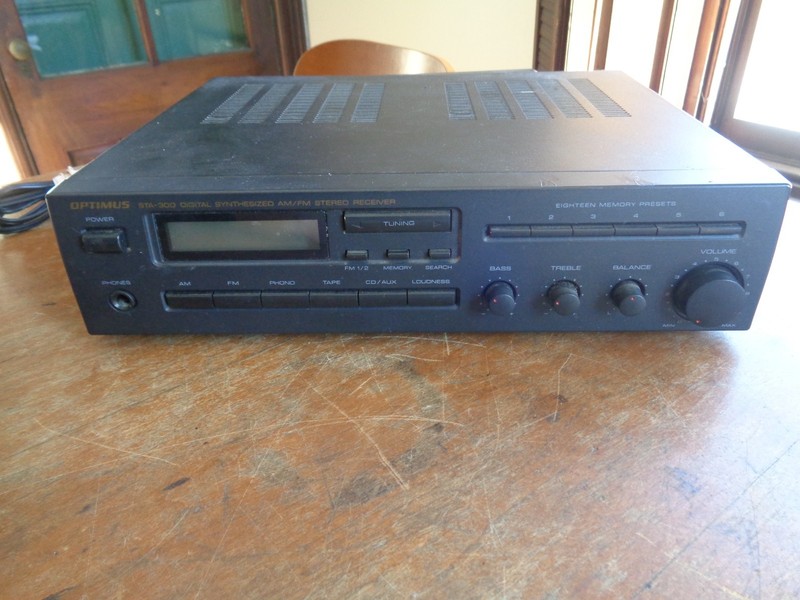 Optimus STA-300 Compact Digital Synthesized AM/FM Stereo Receiver gallery
