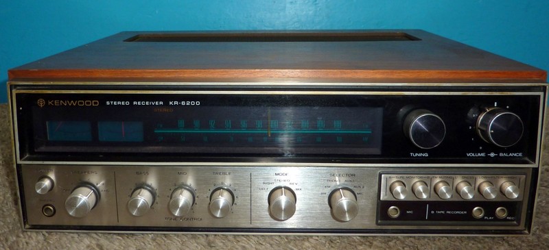 Kenwood KR-6200 AM/FM Stereo Receiver As-Is gallery