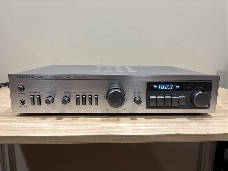 Realistic STA-730 AM/FM Stereo Receiver | Vintage 1980s | Silver Finish |