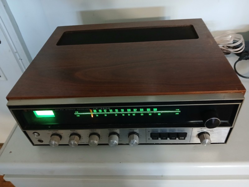 Kenwood KR-3200 AM Tuner Amplifier With Electrical Schematic