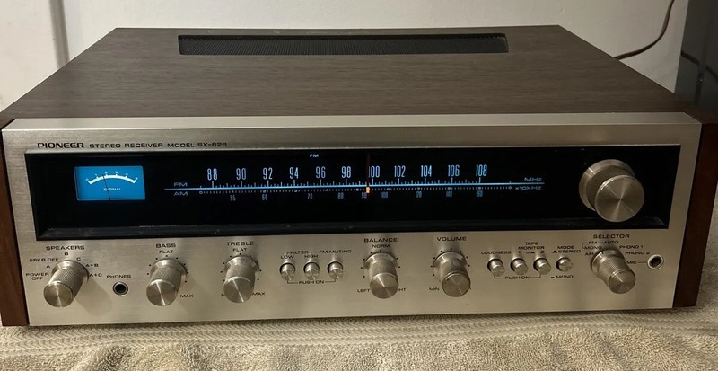 Pioneer SX-626 Stereo Receiver / Vintage Hi-Fi / Works