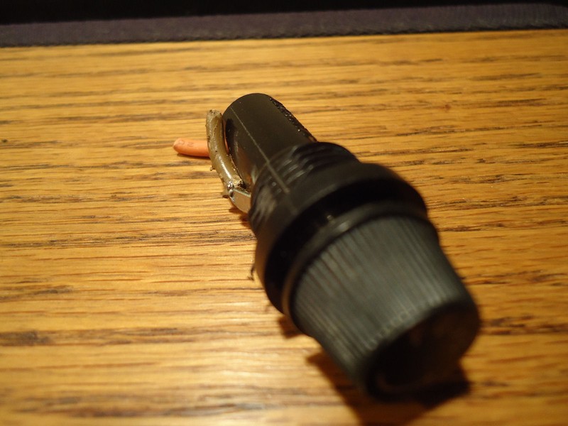 Marantz 2226B Stereo Receiver Parting Out Fuse Assembly gallery