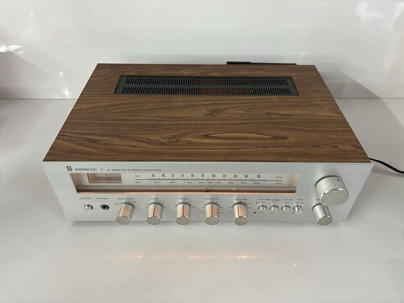 Sherwood S-7250 CP AM/FM Stereo Receiver, Made in Korea, Works gallery