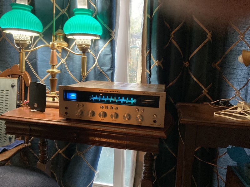 Vintage Marantz Model 2230 Stereophonic Receiver gallery