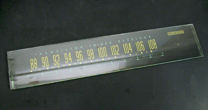 THE FISHER MODEL 200 OEM TUNING DIAL GLASS IN GOOD SHAPE