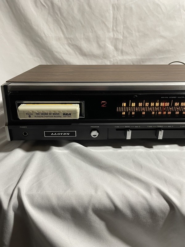 Lloyd's M780L or M380L (hard to read) AM-FM Stereo Receiver 8 Track Tape - READ gallery