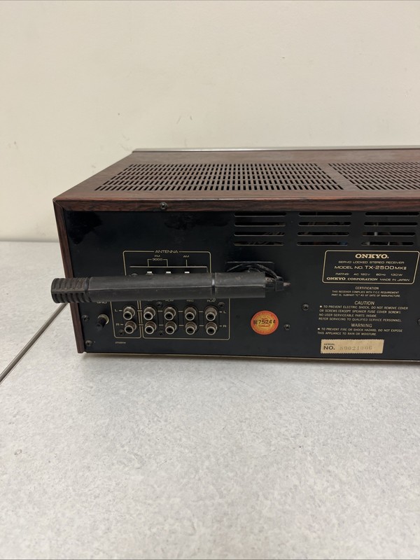 Onkyo TX-2500 Servo Locked Stereo Receiver AM/FM Tuner Tested Needs Light Kit gallery
