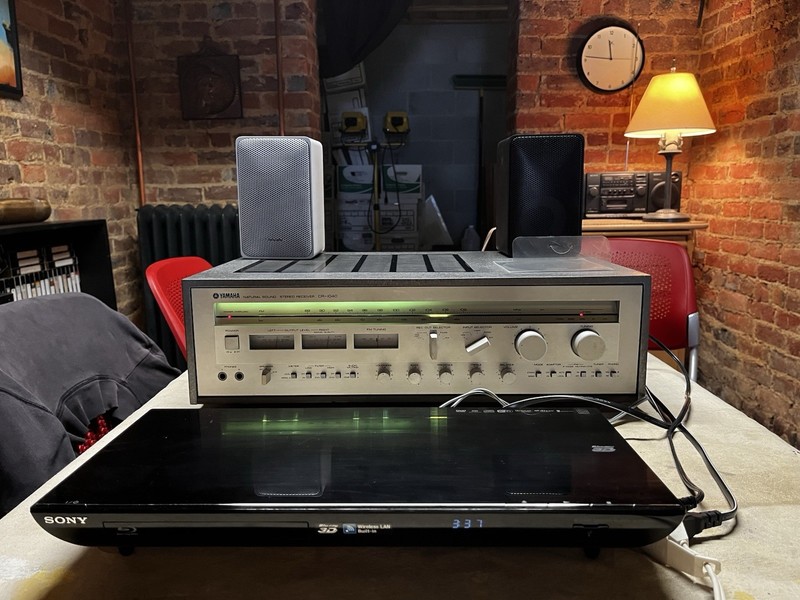 Yamaha CR-1040 Receiver – vintage w. LED kit for install – Not Working – v.Nice