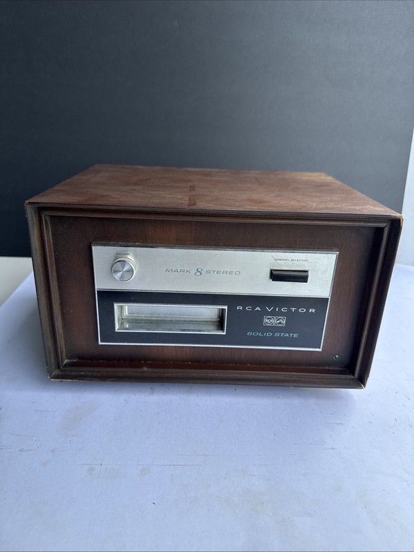 RCA Victor Mark 8 Solid State Stereo Receiver – Untested Vintage Wood Cabinet