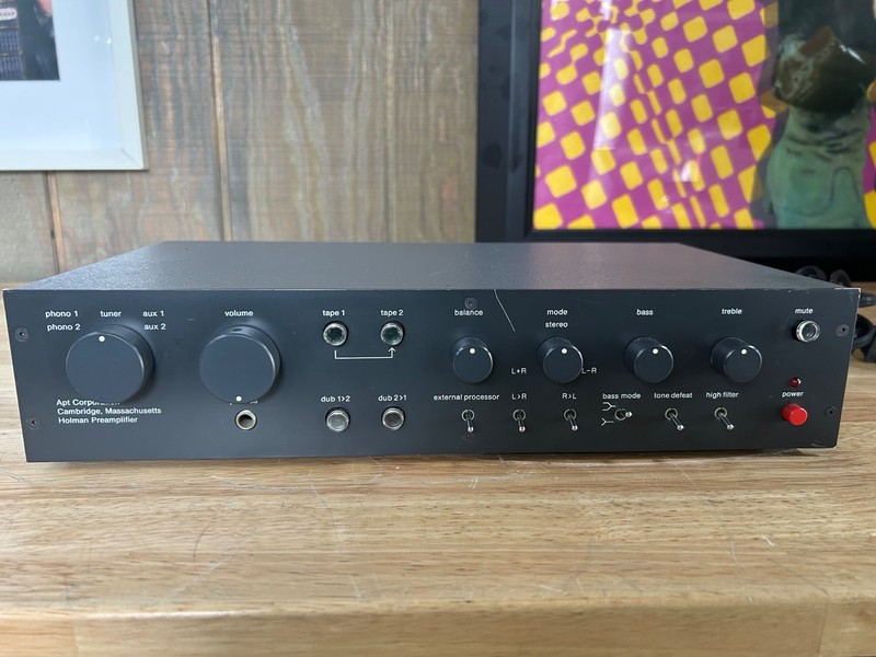 Apt Holman Pre-amplifer Excellent Condition Fully Tested