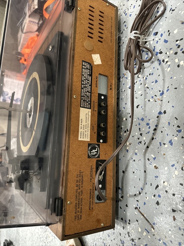 Vintage Lloyd's AM/FM Stereo Receiver 8-Track Model R-925. VERY RARE gallery