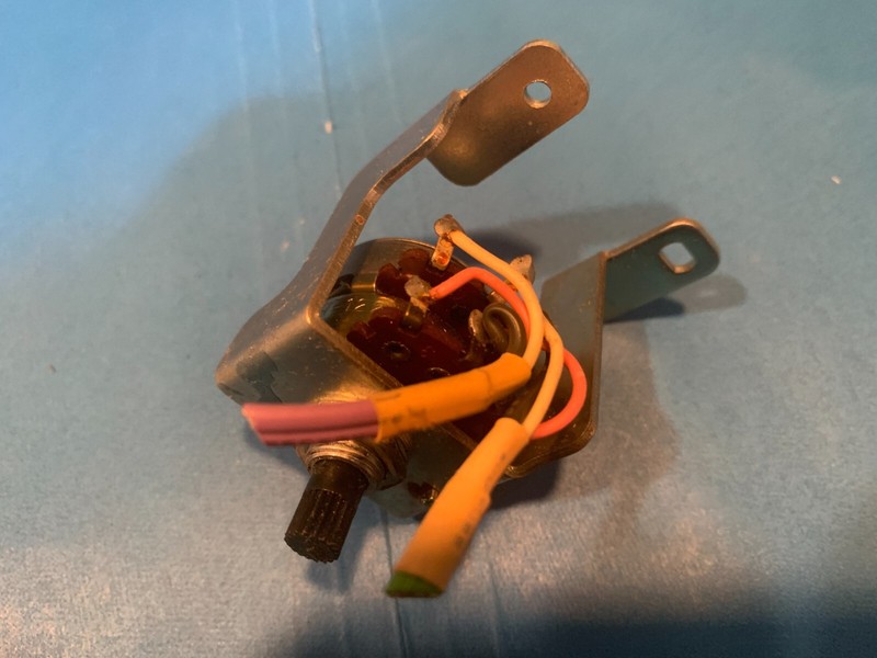 Pioneer QX-949 Stereo / Quad Receiver – Adjustment Potentiometer