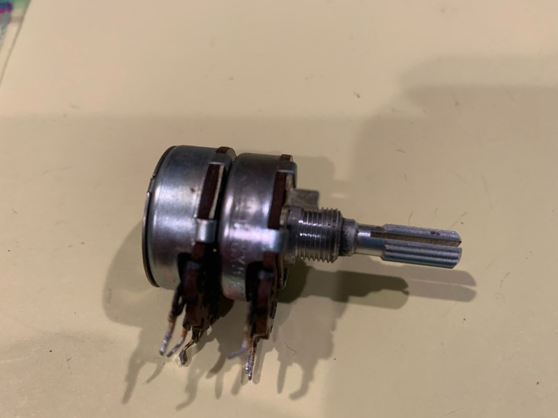 Pioneer SX-1010 Vintage Stereo Receiver – Balance Potentiometer