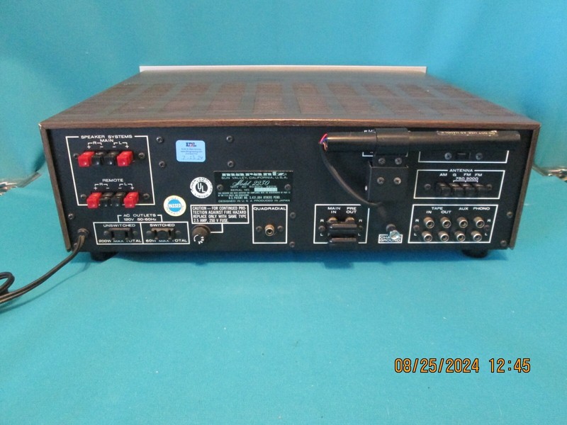 Vintage MARANTZ 2230 Stereophonic Receiver AM/FM (1972-74) SOLD gallery