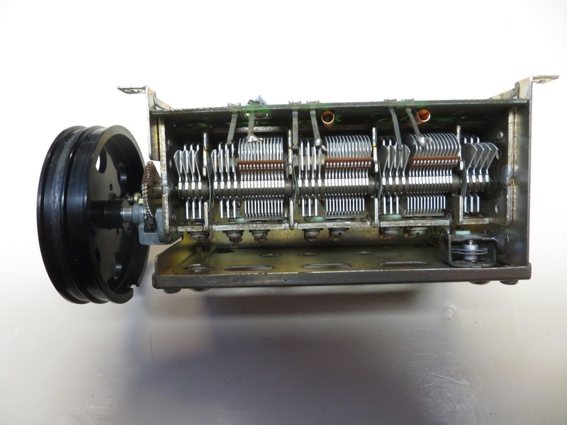 SANSUI STEREO RECEIVER G9000/G901 TUNER CAPACITOR #F-2714 W/METAL HOUSING gallery