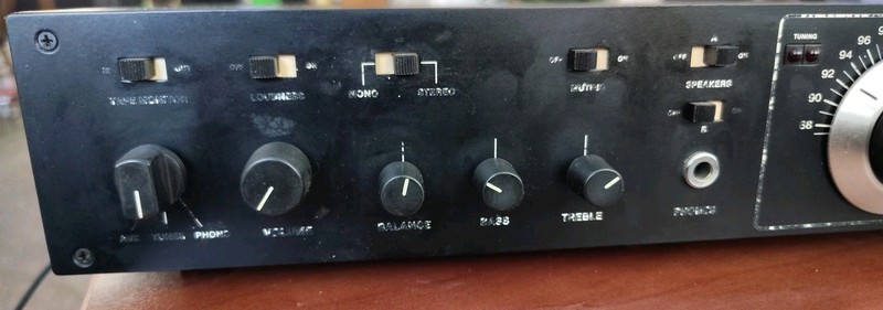 Vintage Advent Model 300 FM Stereo Receiver No.300 Tested ✅ gallery