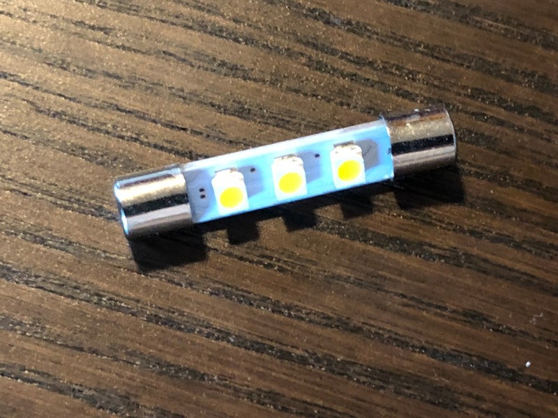 2 New Cyan 8V Fuse Lamp LED Light Bulbs Aquamarine Sea-Green Blue-Green Aqua gallery