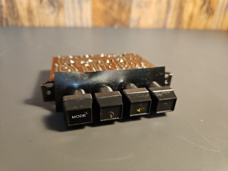 *Parting Out* Kenwood KR-3200 Stereo Receiver | Buttons Assembly