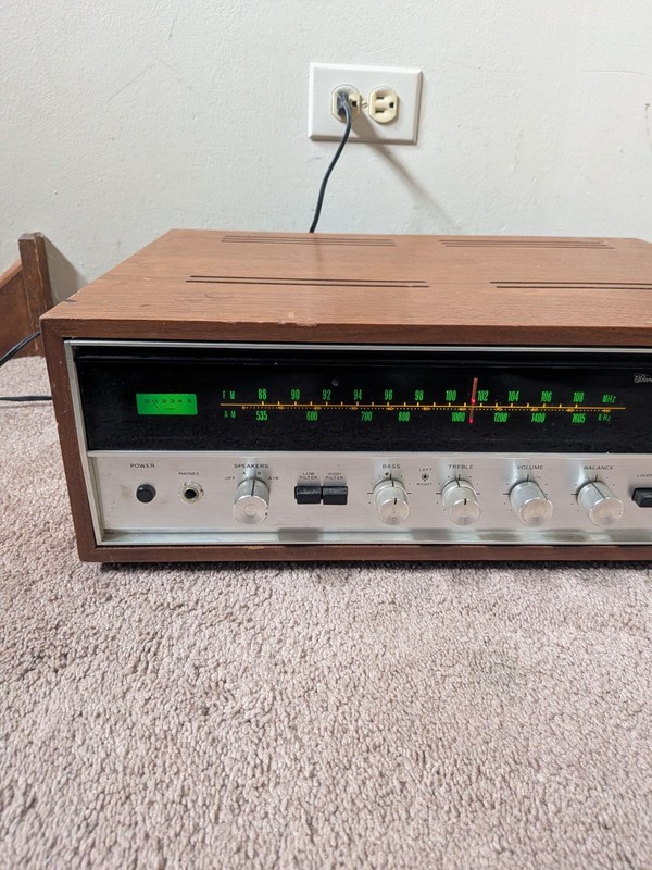 Sansui 2000X Vintage Stereo Receiver Works With Antenna gallery