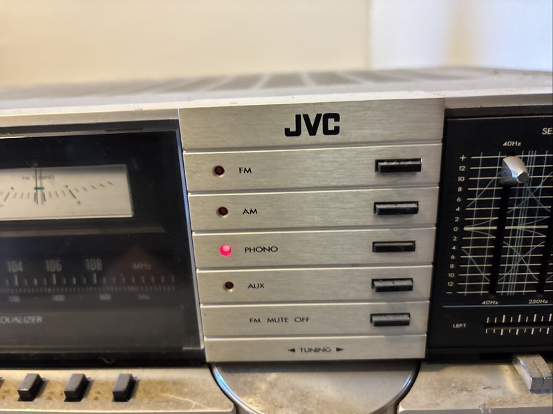 JVC JR-S201 Stereo Receiver gallery
