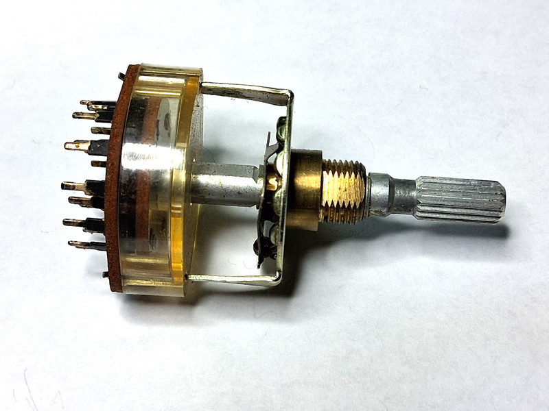 Kenwood Amplifier KA-7100 Rotary Switch – 2 Pos Loudness Mode Part # S33-2026-05