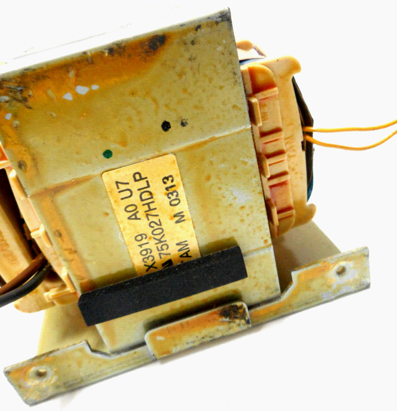 YAMAHA HTR-5660 RECEIVER - TRANSFORMER 75K027HDLP - PARTING OUT gallery