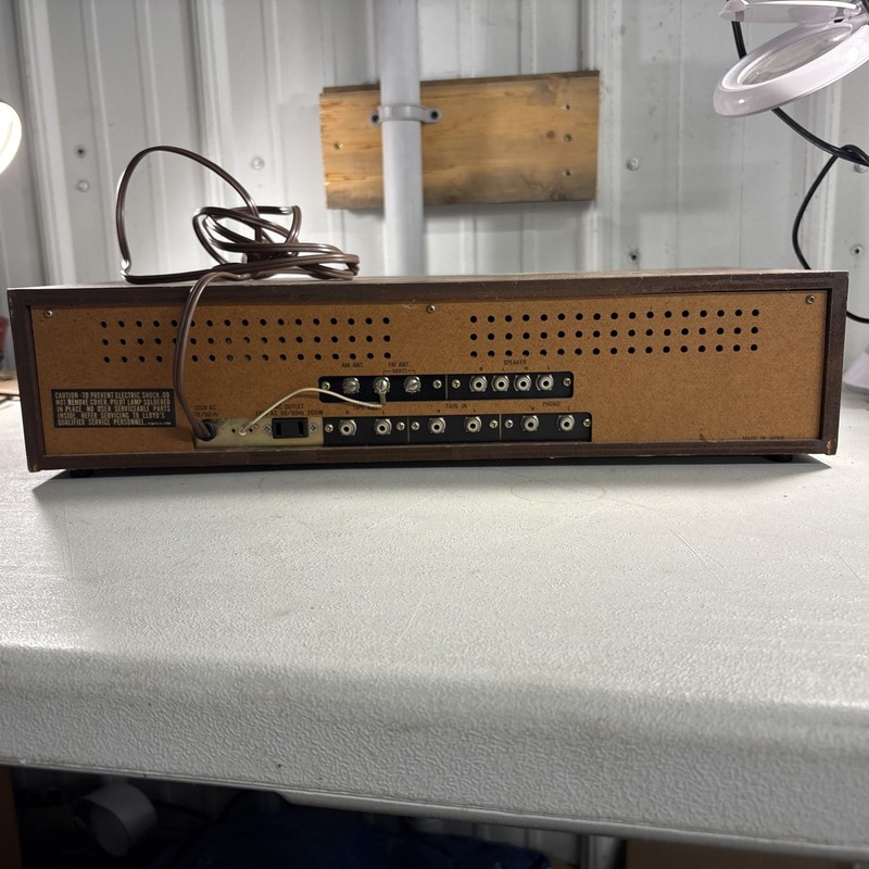 Lloyds AM-FM Stereo Multiplex Receiver Very Good Condition gallery