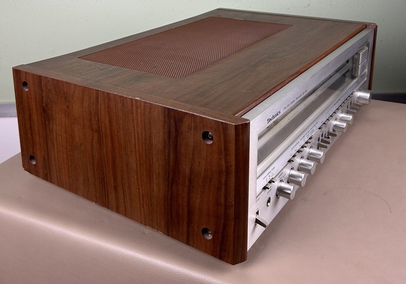 TECHNICS SA 818 STEREO MONSTER RECEIVER COOL gallery