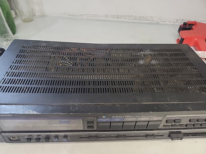 Vtg Pioneer SX-V300 Home Theater Stereo FM Receiver Powers On Not Tested gallery