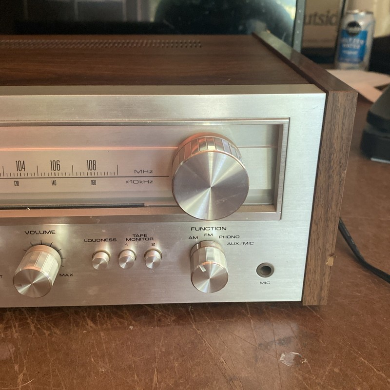 PIONEER SX-550 AM/FM STEREO RECEIVER - all original works great gallery