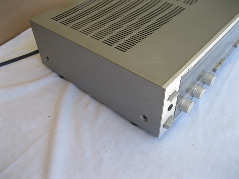Watch video - Onkyo TX-21 Servo Locked AM/FM Stereo Amplifier (1982-83) -- AS IS gallery