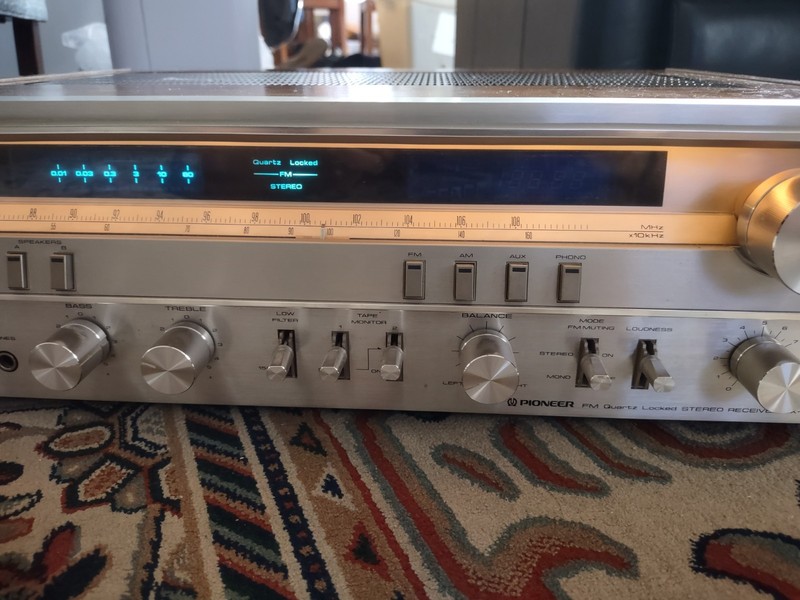 Pioneer SX-3700 AM/FM Vintage Stereo Receiver Amplifier gallery