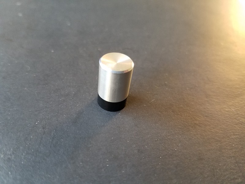 1 Push Button Cap for a Nikko 5055 Receiver