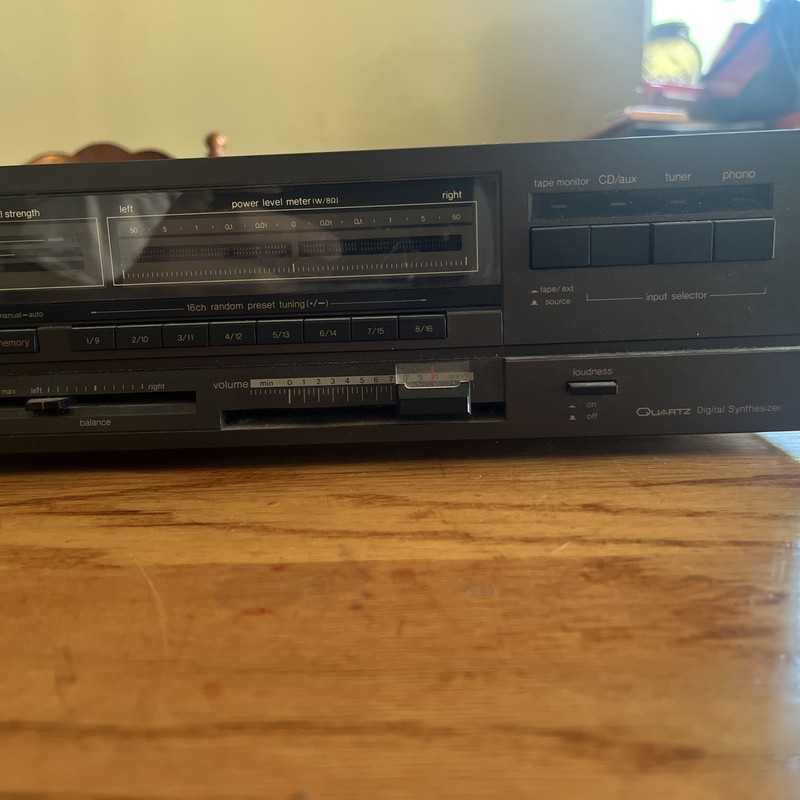 Technics SA-290 AM/FM Stereo Receiver gallery