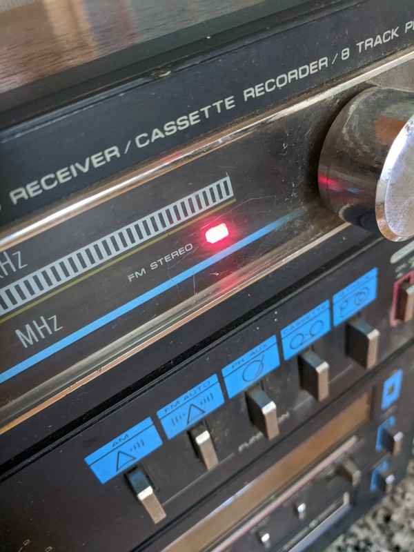 SOUNDESIGN 5958 AM/FM Stereo Receiver w/ Cassette Recorder And 8 Track Player gallery
