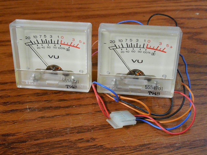 VU Meter Pair Cassette 280L 5554701 T94B