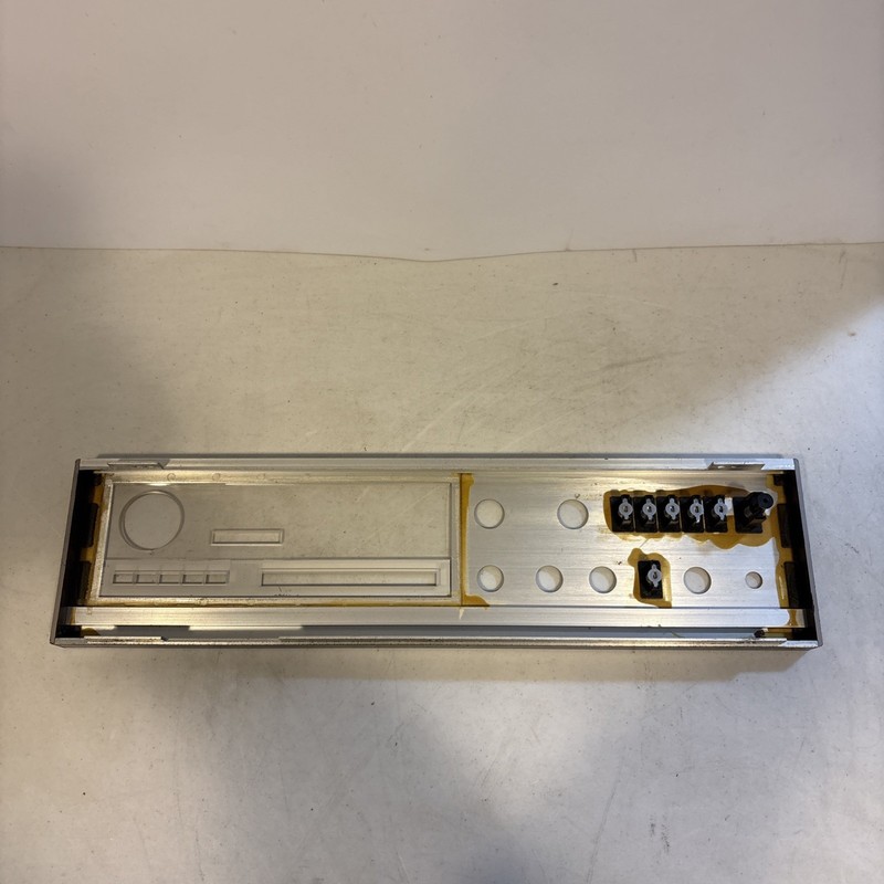 Mitsubishi DA-R17 Faceplate And Glass Only gallery