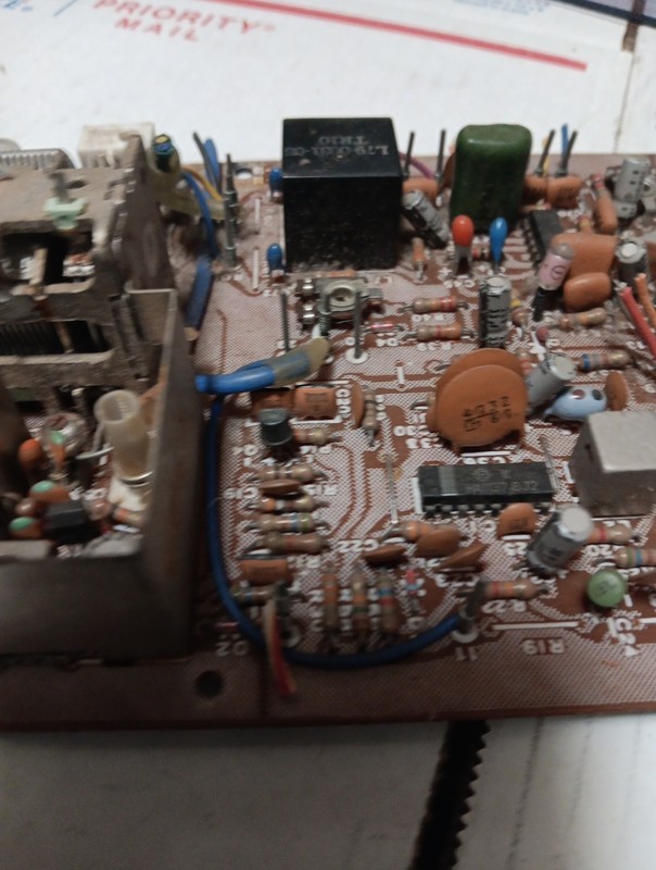 Kenwood KR-6600 Receiver : Tuner ￼ Board X05-1310–10. X-1320–10. gallery
