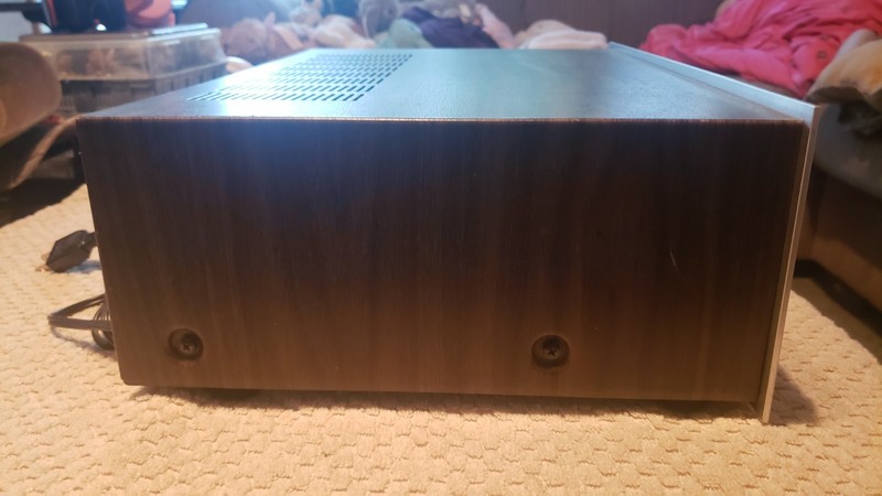 MARANTZ 2215B VINTAGE AM/FM STEREO, PHONO RECEIVER ,CLEANED, SERVICED. A+ gallery