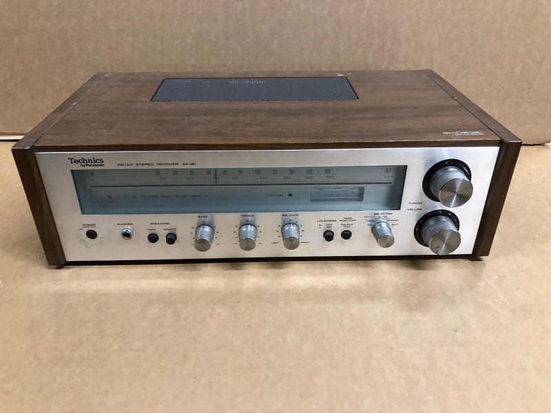 Vintage Technics SA-80 FM/AM Stereo Receiver