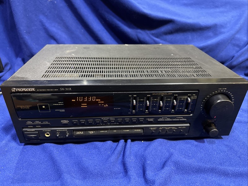 Pioneer Stereo Receiver FM/AM Model SX-311R