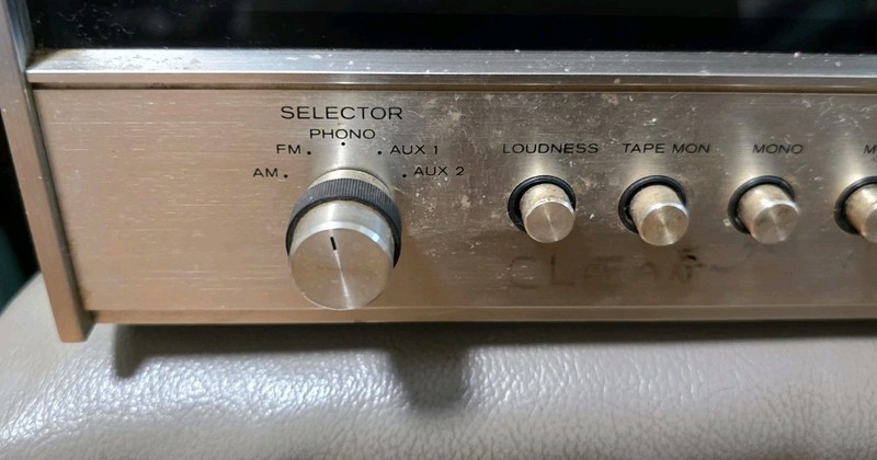 Realistic STA-77 Vintage Quatravox (1977) AM/FM Stereo Receiver gallery