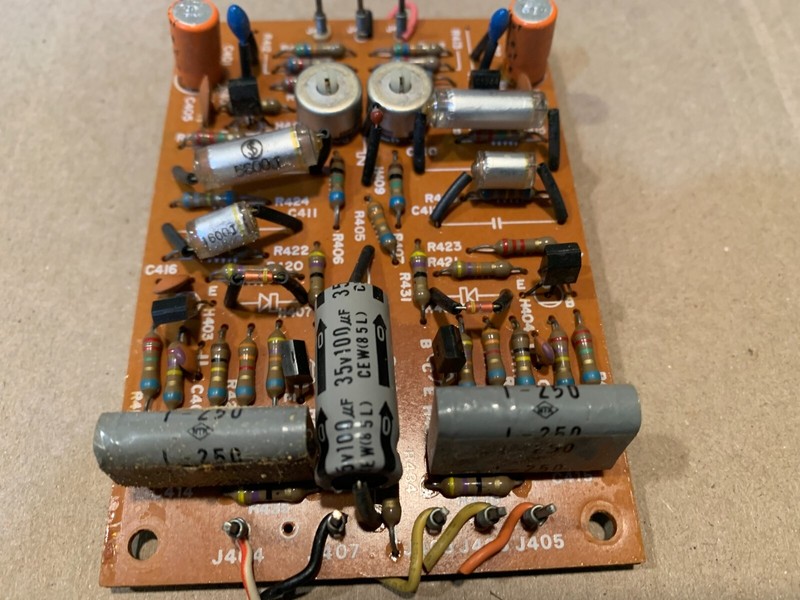 Marantz 4400 Stereo Receiver Phono Board P400 gallery