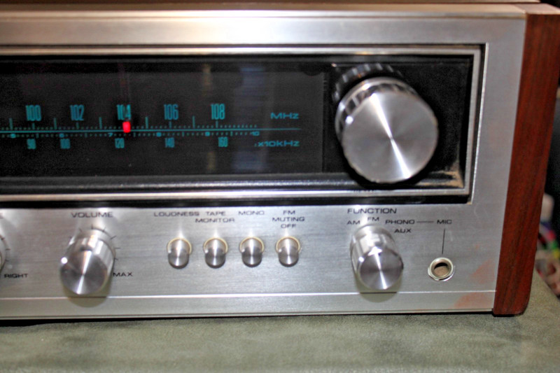 Pioneer SX-434 Stereo Receiver. Cleaned, Tested, Serviced (clean, Clean, CLEAN!) gallery