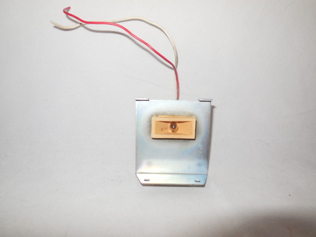 Marantz 2215B Stereo Indicator Lamp Housing gallery