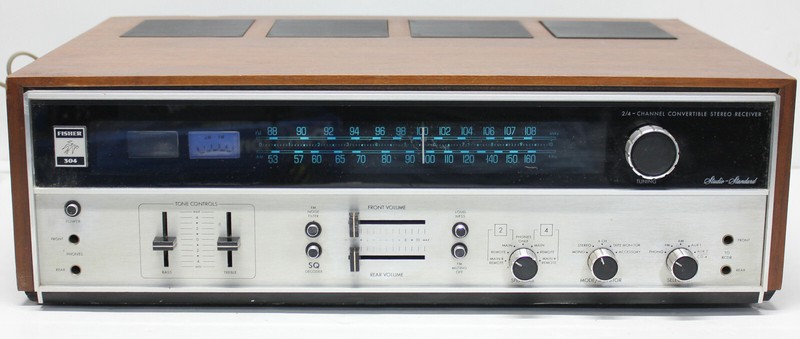 Vintage FISHER 304 Quadraphonic Quad Stereo AM FM Receiver Amplifer Amp HI FI