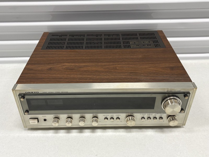 Onkyo TX-2500 Servo Locked Stereo Receiver AM/FM Tuner AS IS PLEASE READ