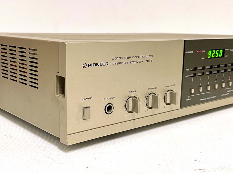 Vintage Pioneer SX-5 Stereo Amplifier / Receiver with Phono -1981- Gold - Japan gallery