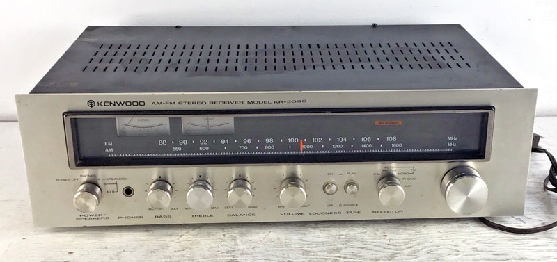 Kenwood KR-3090 AM/FM Stereo Receiver